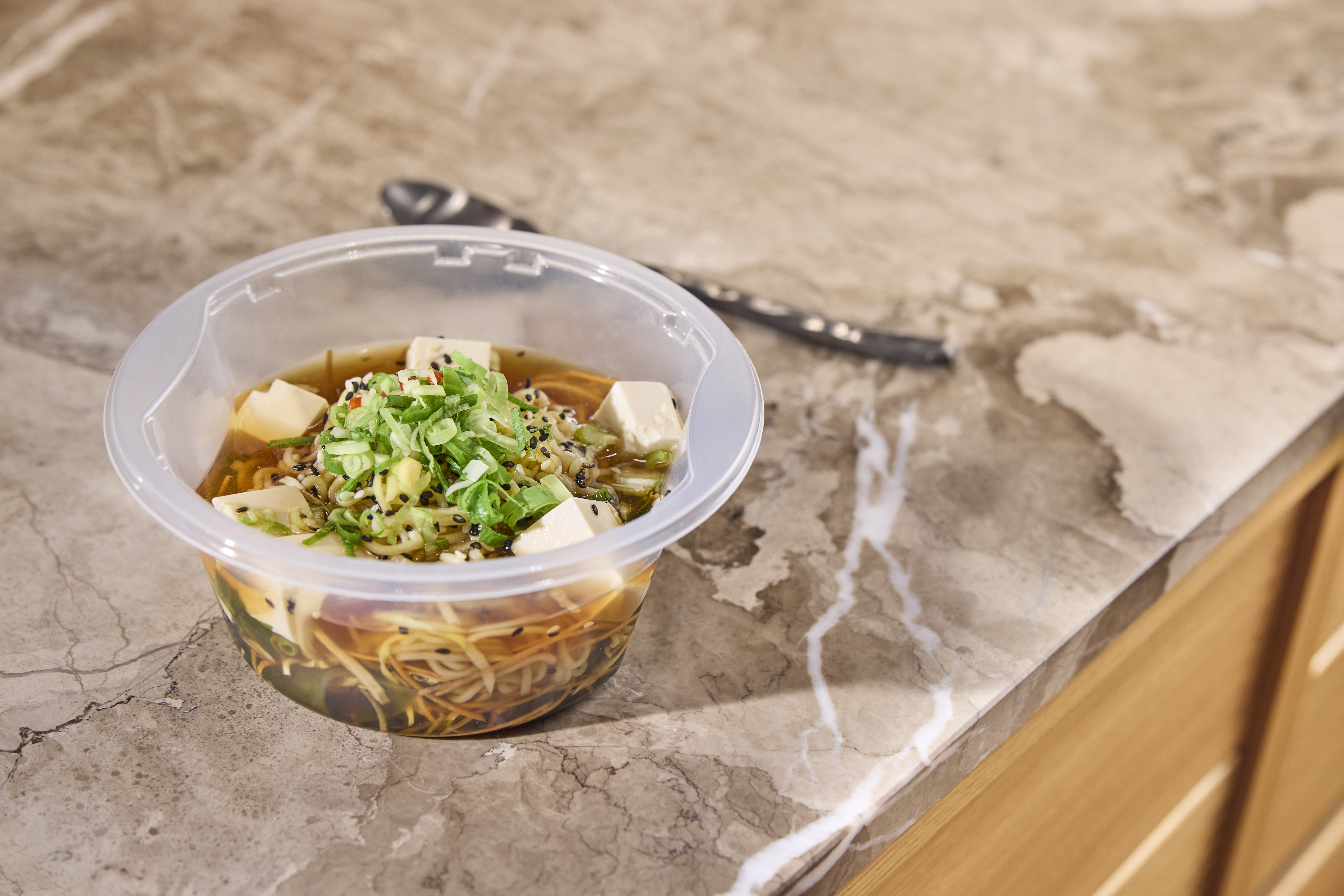 PP_Transparent_Noodles soup_Kitchen (1)